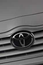 Toyota Avensis 2003 года